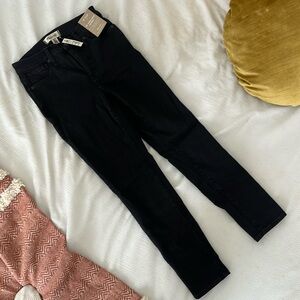 NWT Black Madewell Jeans